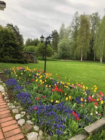 Wonderful Cottage By The Lake Hautjarvi ภายนอก รูปภาพ